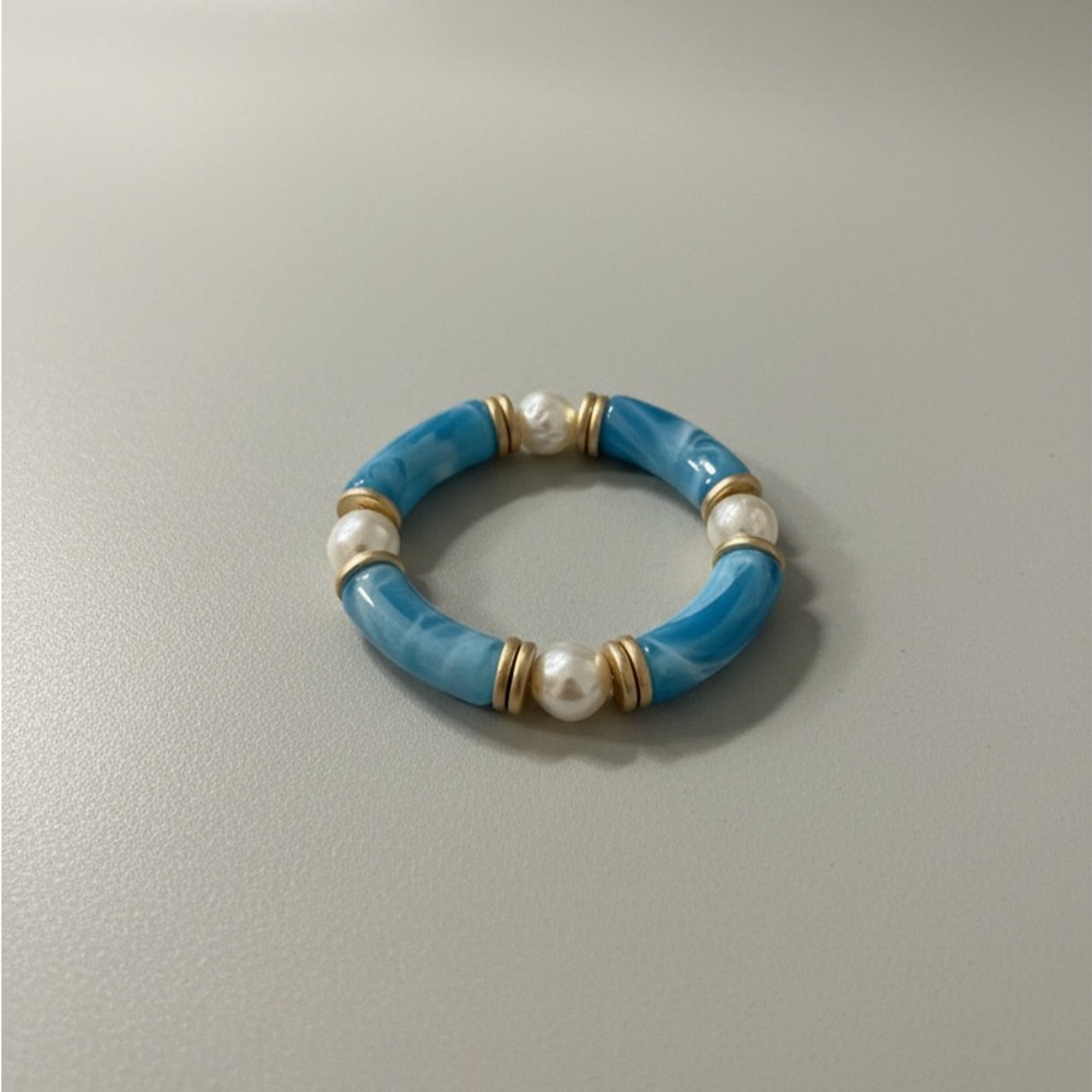 Plunder Turquoise Blue Pearl & Gold-Accent Stretch Bracelet